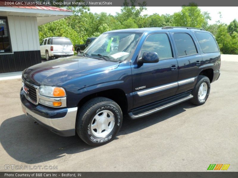 Deep Blue Metallic / Neutral/Shale 2004 GMC Yukon SLE 4x4