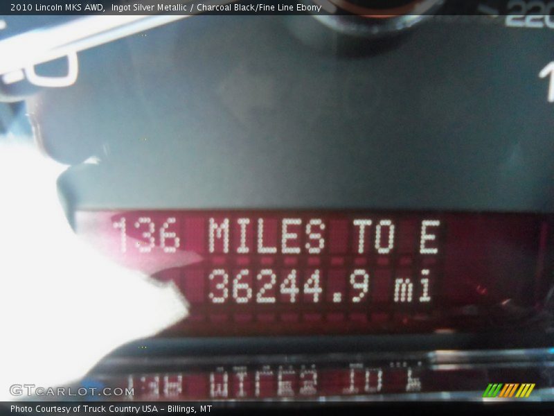 Ingot Silver Metallic / Charcoal Black/Fine Line Ebony 2010 Lincoln MKS AWD
