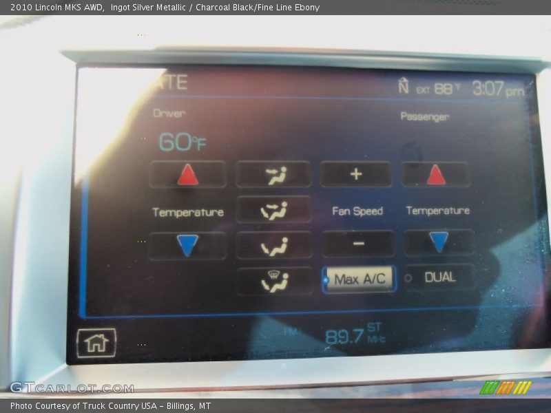 Ingot Silver Metallic / Charcoal Black/Fine Line Ebony 2010 Lincoln MKS AWD