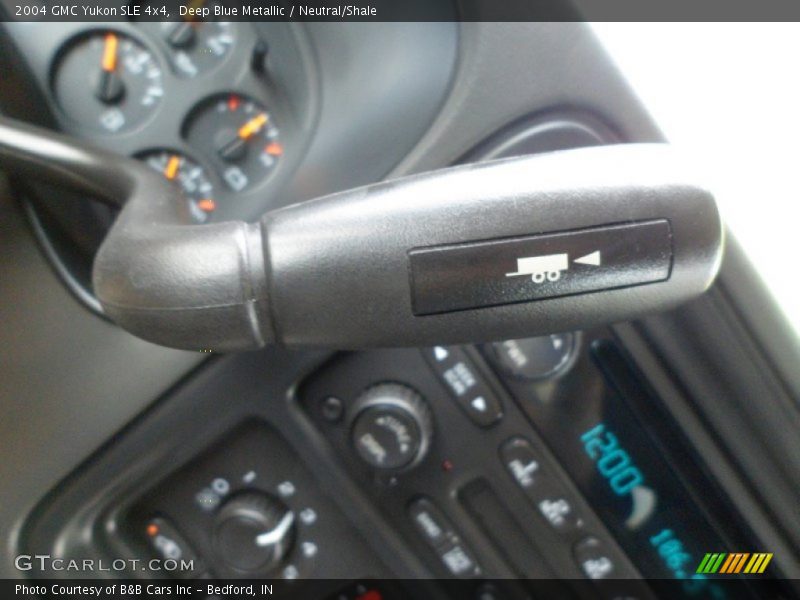 Deep Blue Metallic / Neutral/Shale 2004 GMC Yukon SLE 4x4