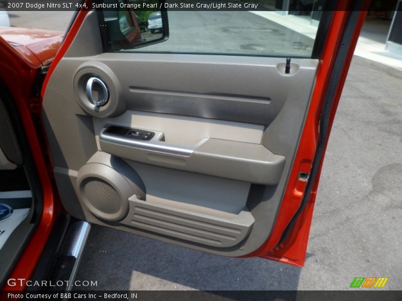Sunburst Orange Pearl / Dark Slate Gray/Light Slate Gray 2007 Dodge Nitro SLT 4x4