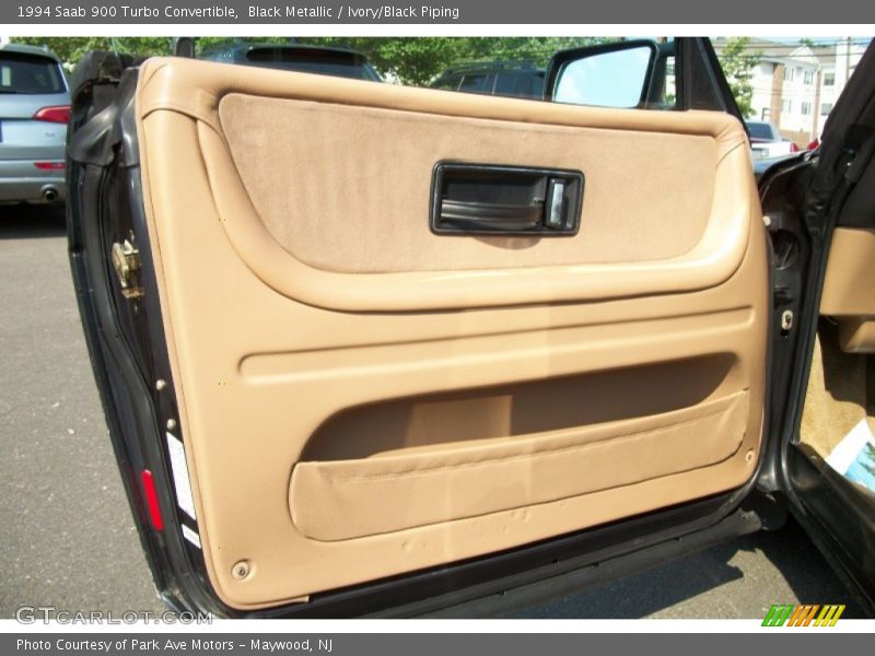 Door Panel of 1994 900 Turbo Convertible