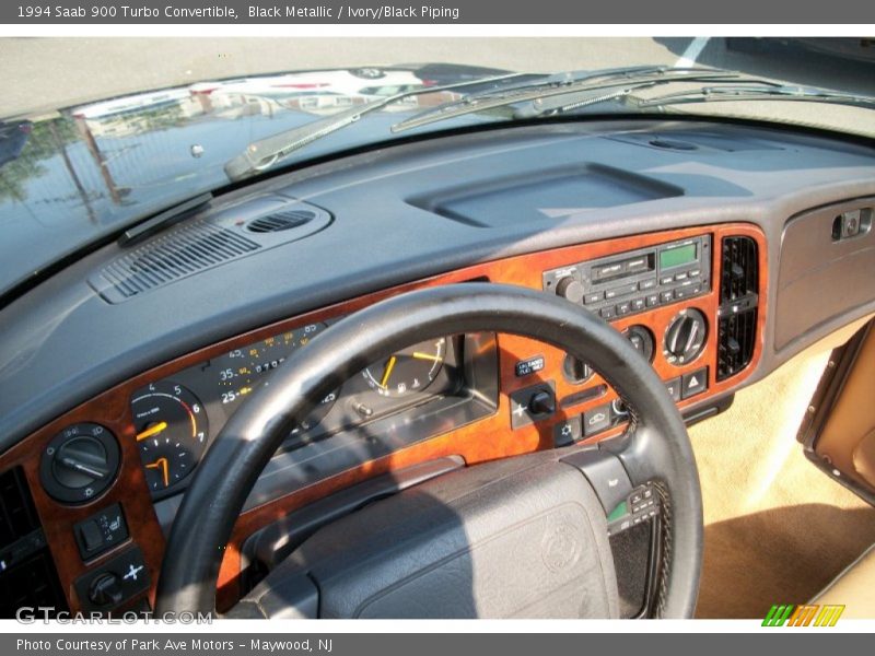 Dashboard of 1994 900 Turbo Convertible