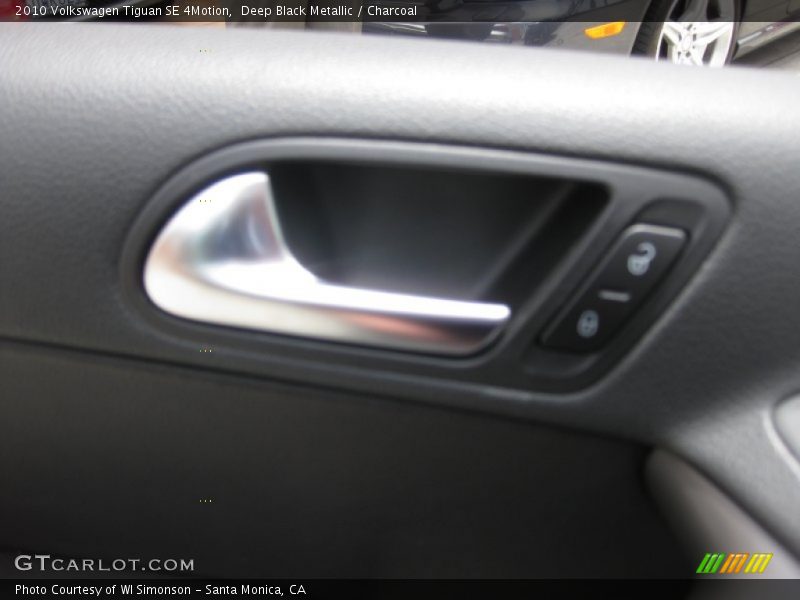 Deep Black Metallic / Charcoal 2010 Volkswagen Tiguan SE 4Motion