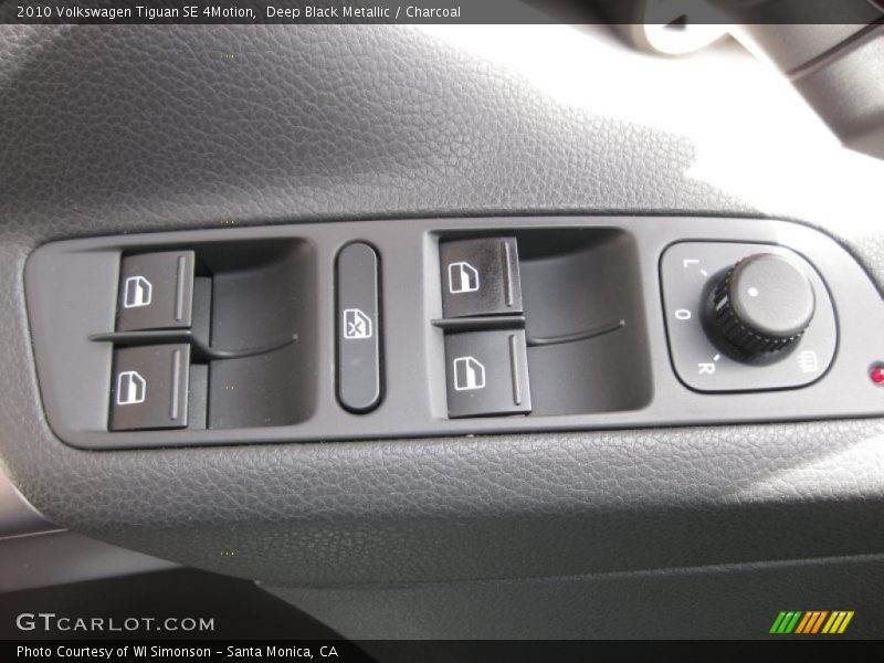 Deep Black Metallic / Charcoal 2010 Volkswagen Tiguan SE 4Motion