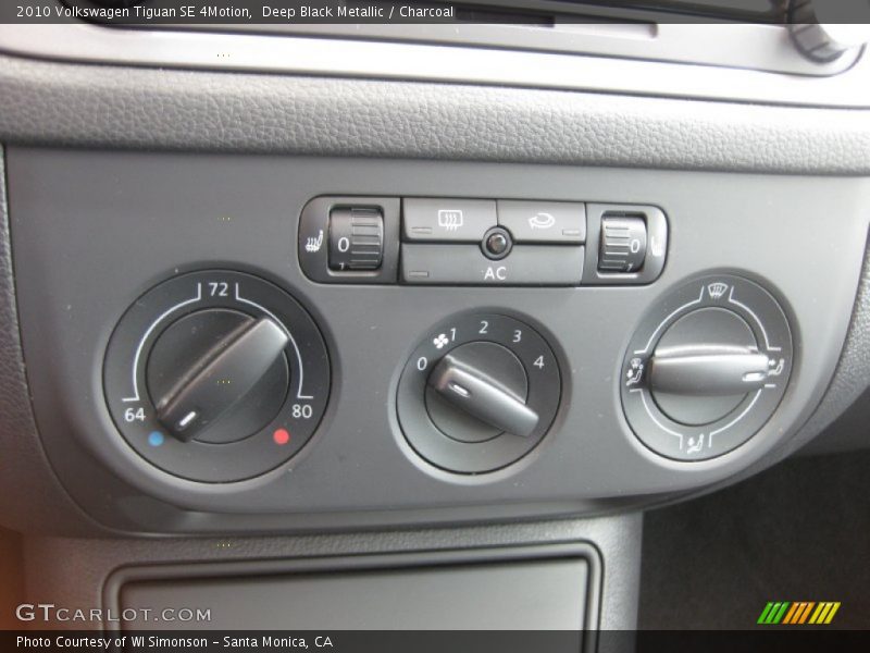 Deep Black Metallic / Charcoal 2010 Volkswagen Tiguan SE 4Motion