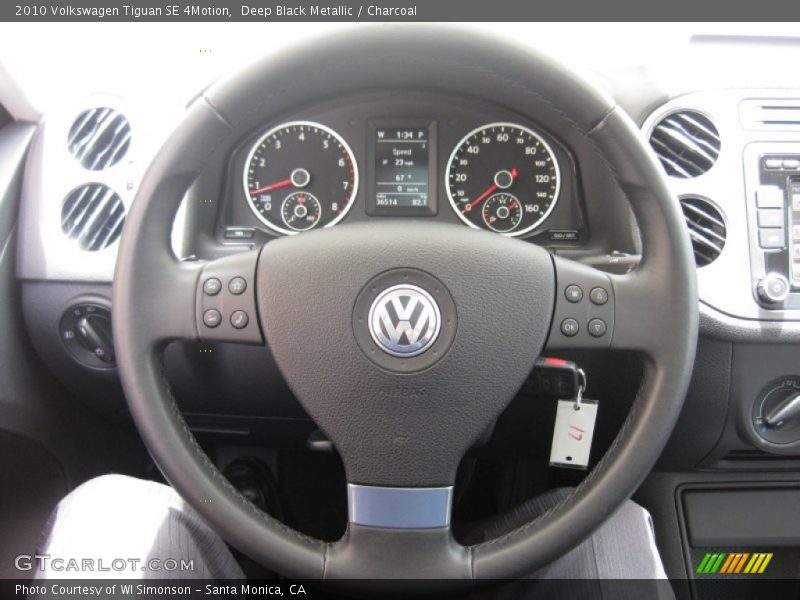Deep Black Metallic / Charcoal 2010 Volkswagen Tiguan SE 4Motion