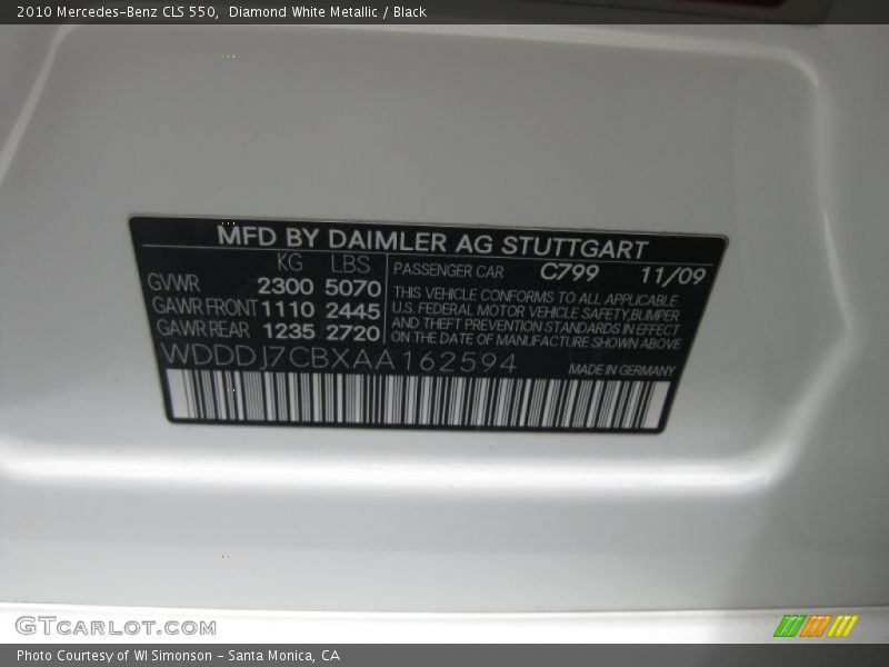 Diamond White Metallic / Black 2010 Mercedes-Benz CLS 550