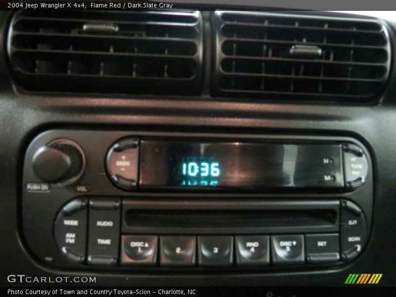 Flame Red / Dark Slate Gray 2004 Jeep Wrangler X 4x4