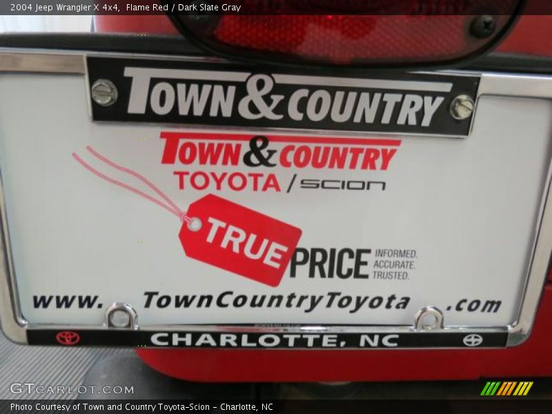 Flame Red / Dark Slate Gray 2004 Jeep Wrangler X 4x4