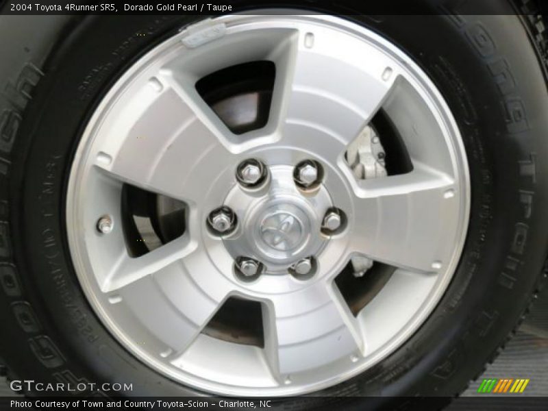 Dorado Gold Pearl / Taupe 2004 Toyota 4Runner SR5