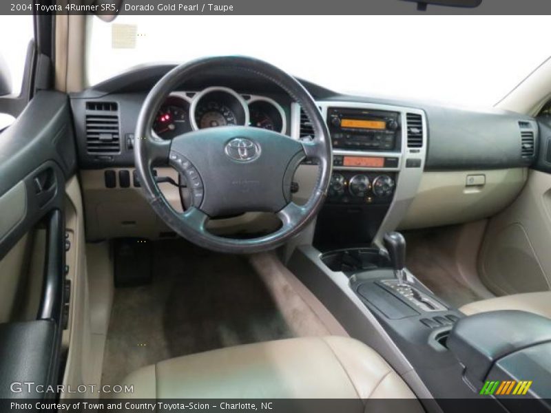 Dorado Gold Pearl / Taupe 2004 Toyota 4Runner SR5