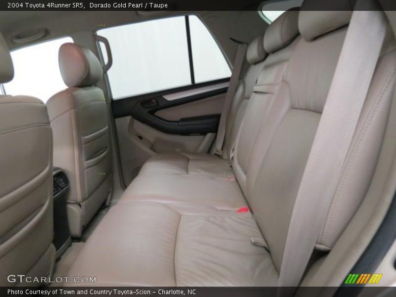 Dorado Gold Pearl / Taupe 2004 Toyota 4Runner SR5