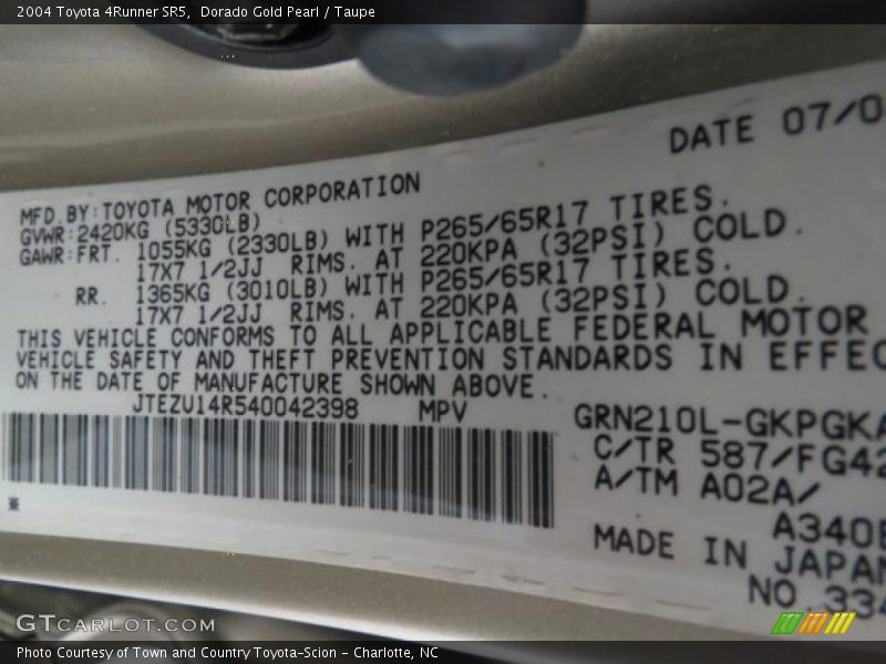 Dorado Gold Pearl / Taupe 2004 Toyota 4Runner SR5