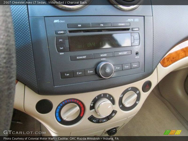 Victory Red / Charcoal Black 2007 Chevrolet Aveo LT Sedan