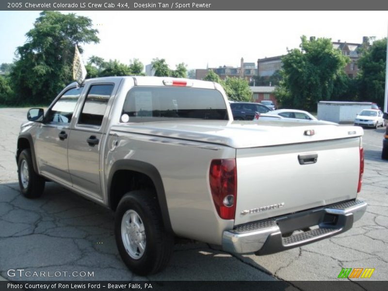 Doeskin Tan / Sport Pewter 2005 Chevrolet Colorado LS Crew Cab 4x4