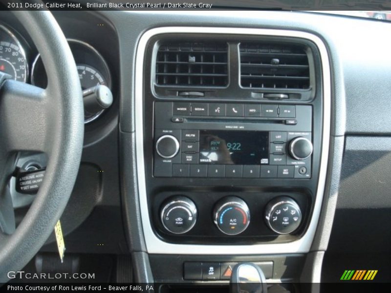 Brilliant Black Crystal Pearl / Dark Slate Gray 2011 Dodge Caliber Heat