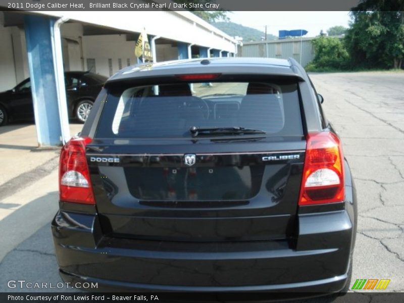 Brilliant Black Crystal Pearl / Dark Slate Gray 2011 Dodge Caliber Heat