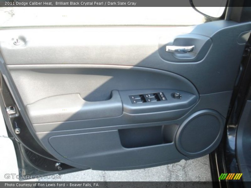 Brilliant Black Crystal Pearl / Dark Slate Gray 2011 Dodge Caliber Heat