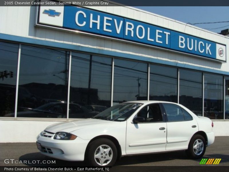 Summit White / Graphite Gray 2005 Chevrolet Cavalier Sedan