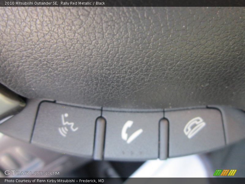 Rally Red Metallic / Black 2010 Mitsubishi Outlander SE