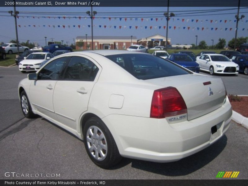 Dover White Pearl / Gray 2006 Mitsubishi Galant ES
