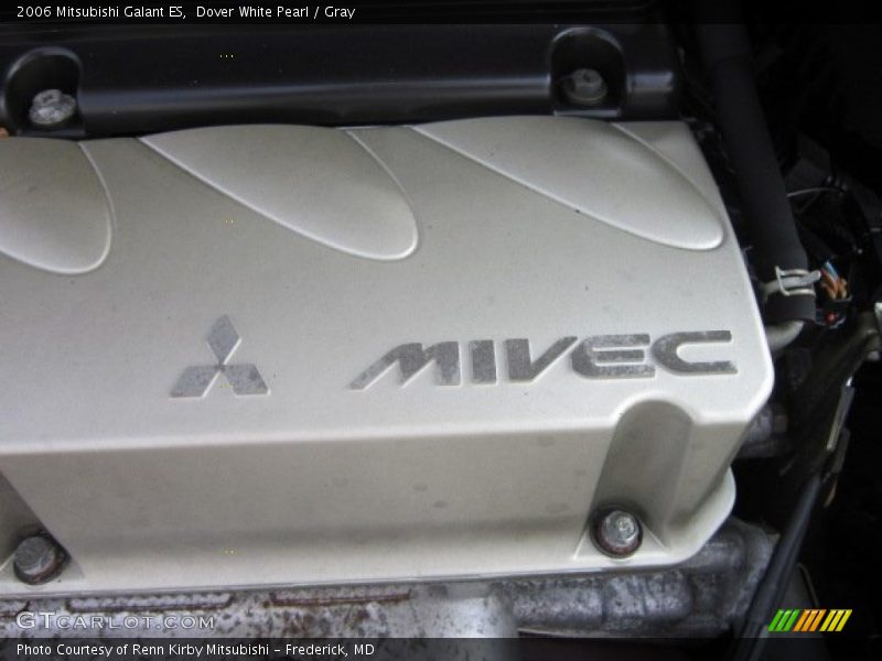 Dover White Pearl / Gray 2006 Mitsubishi Galant ES