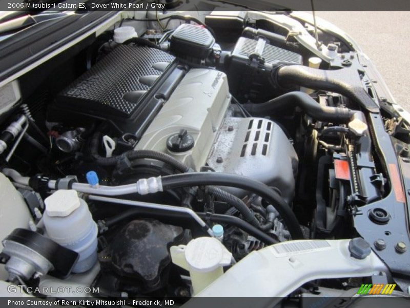 Dover White Pearl / Gray 2006 Mitsubishi Galant ES