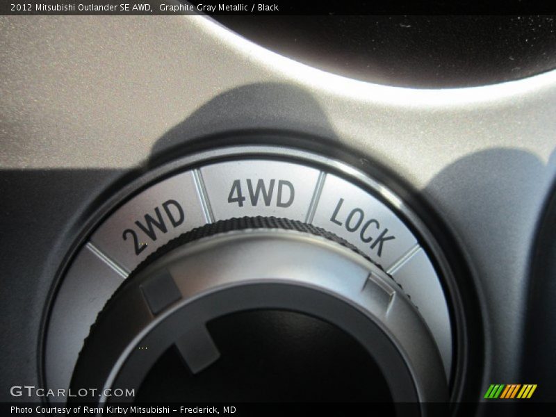Graphite Gray Metallic / Black 2012 Mitsubishi Outlander SE AWD