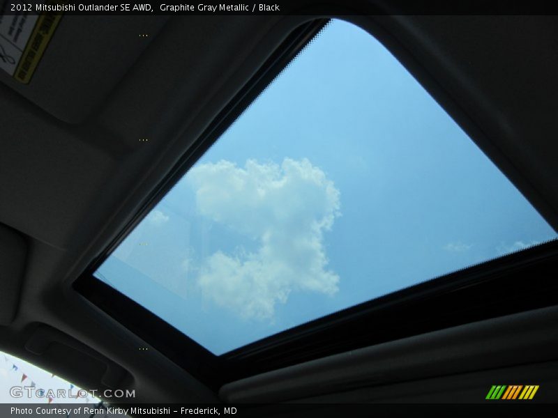 Graphite Gray Metallic / Black 2012 Mitsubishi Outlander SE AWD