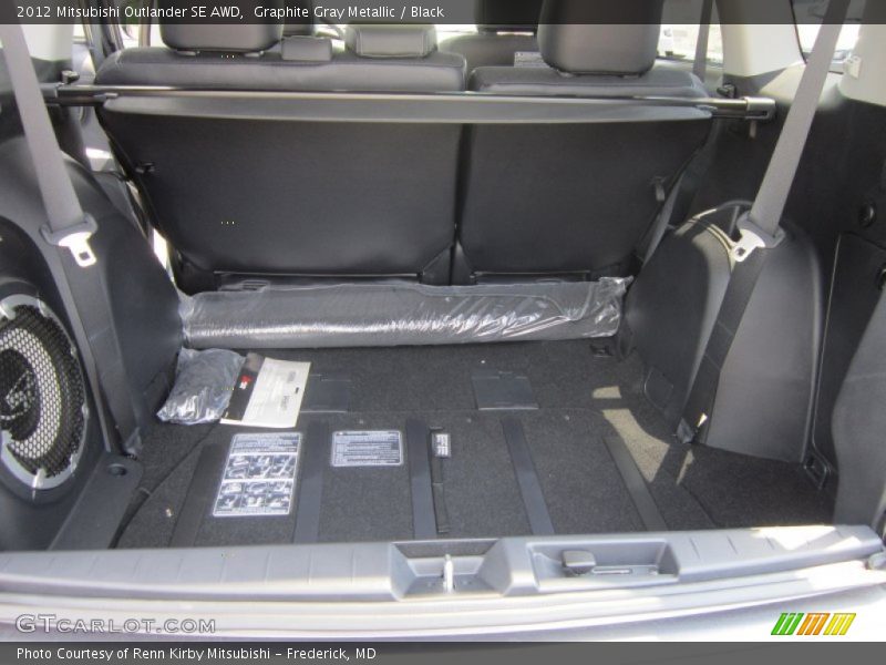 Graphite Gray Metallic / Black 2012 Mitsubishi Outlander SE AWD