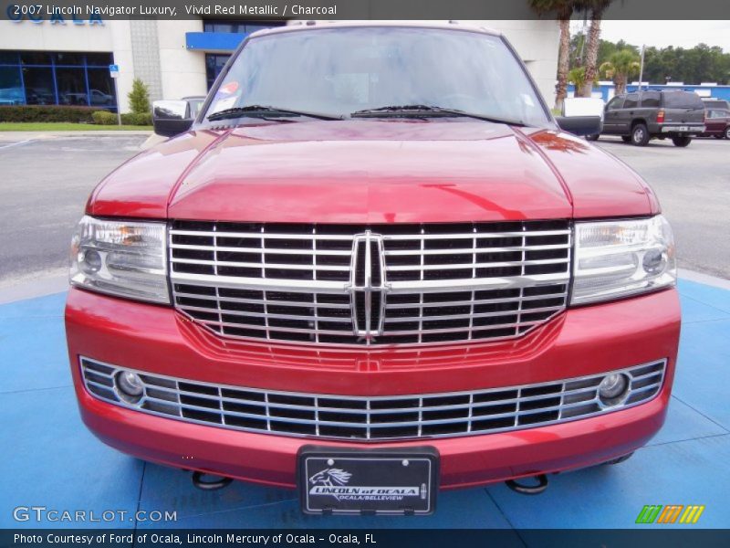 Vivid Red Metallic / Charcoal 2007 Lincoln Navigator Luxury