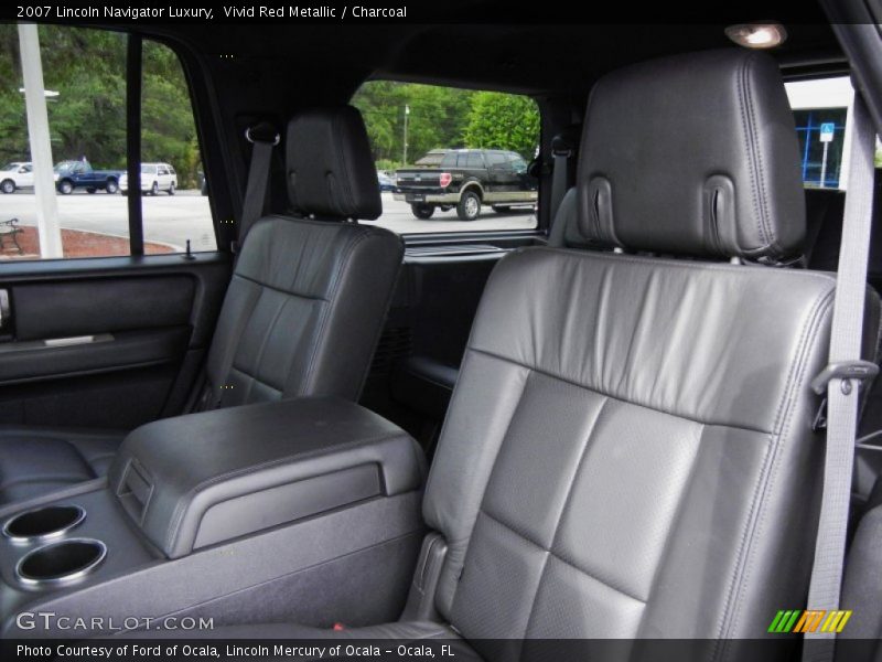 Vivid Red Metallic / Charcoal 2007 Lincoln Navigator Luxury