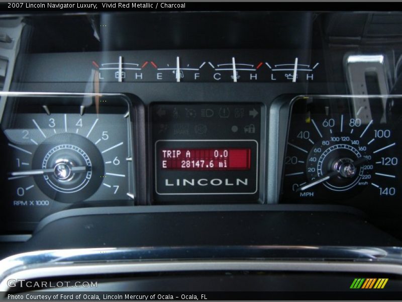 Vivid Red Metallic / Charcoal 2007 Lincoln Navigator Luxury