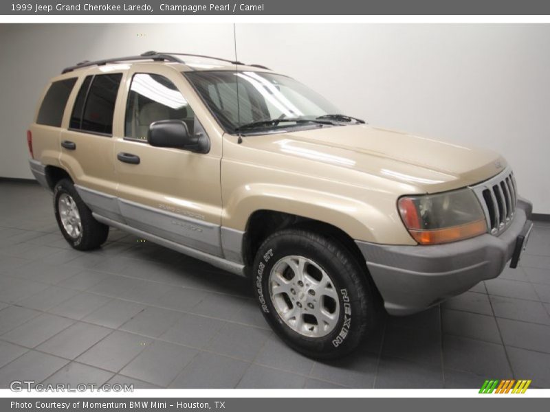 Champagne Pearl / Camel 1999 Jeep Grand Cherokee Laredo