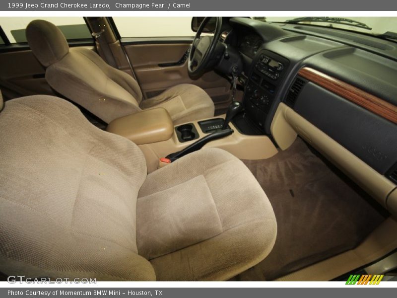 Champagne Pearl / Camel 1999 Jeep Grand Cherokee Laredo