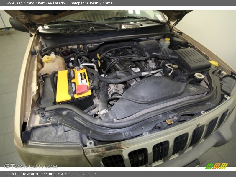 Champagne Pearl / Camel 1999 Jeep Grand Cherokee Laredo