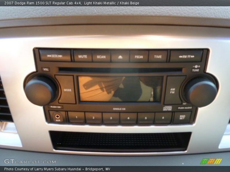 Light Khaki Metallic / Khaki Beige 2007 Dodge Ram 1500 SLT Regular Cab 4x4