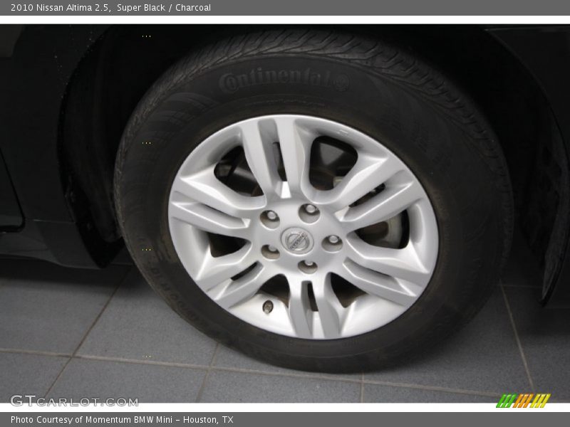 Super Black / Charcoal 2010 Nissan Altima 2.5