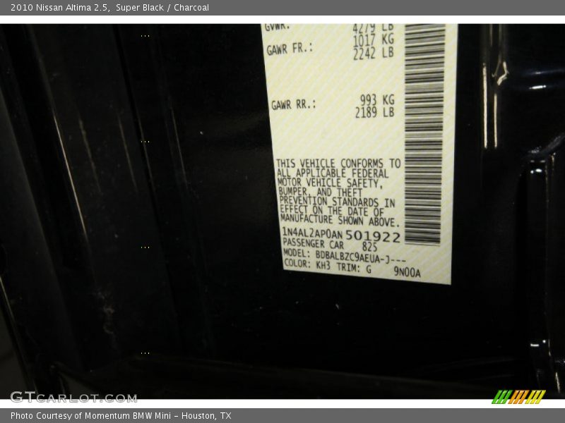 Super Black / Charcoal 2010 Nissan Altima 2.5