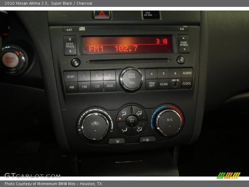 Super Black / Charcoal 2010 Nissan Altima 2.5