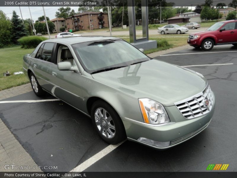 Green Silk Metallic / Shale 2006 Cadillac DTS Luxury