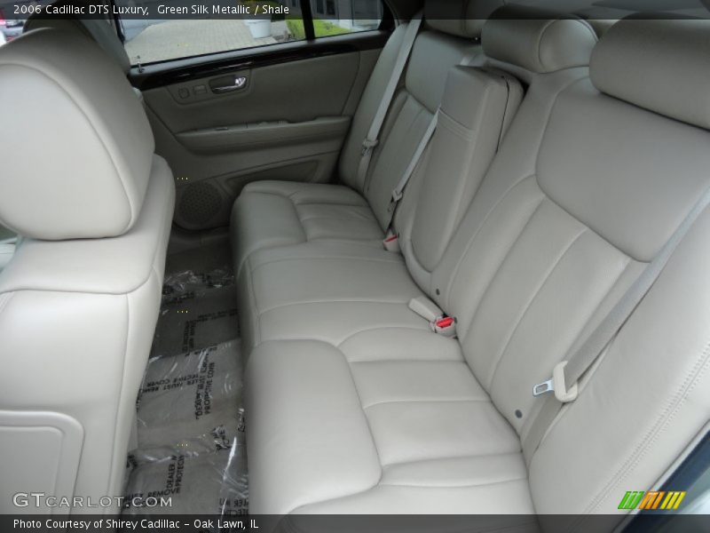 Green Silk Metallic / Shale 2006 Cadillac DTS Luxury