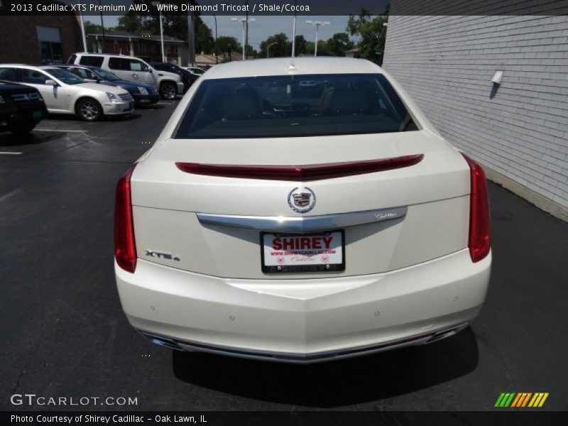 White Diamond Tricoat / Shale/Cocoa 2013 Cadillac XTS Premium AWD