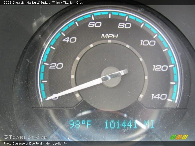 White / Titanium Gray 2008 Chevrolet Malibu LS Sedan