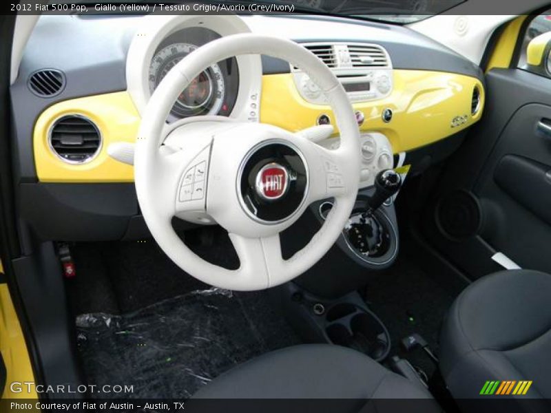 Giallo (Yellow) / Tessuto Grigio/Avorio (Grey/Ivory) 2012 Fiat 500 Pop