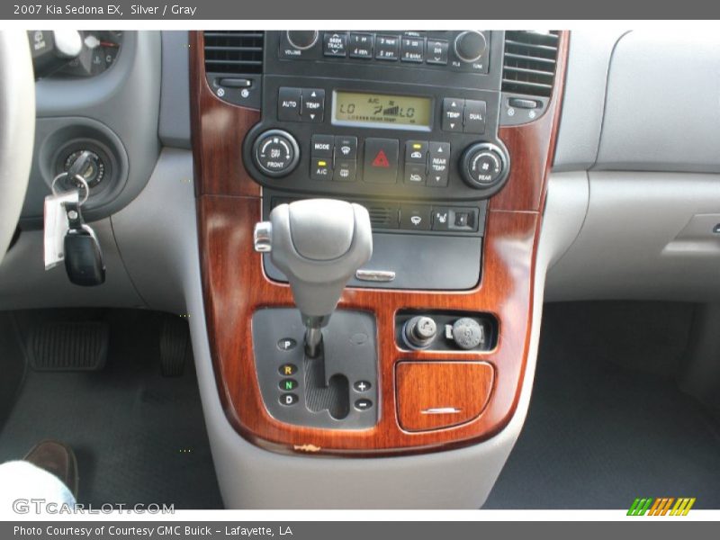 Silver / Gray 2007 Kia Sedona EX