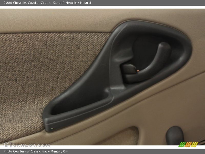Sandrift Metallic / Neutral 2000 Chevrolet Cavalier Coupe
