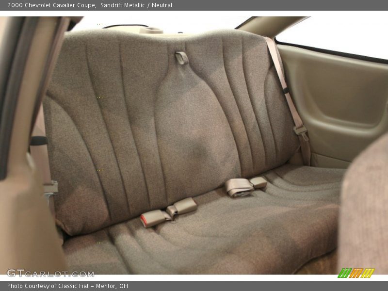 Sandrift Metallic / Neutral 2000 Chevrolet Cavalier Coupe