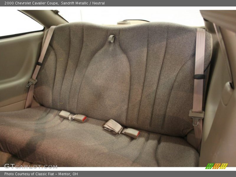 Sandrift Metallic / Neutral 2000 Chevrolet Cavalier Coupe